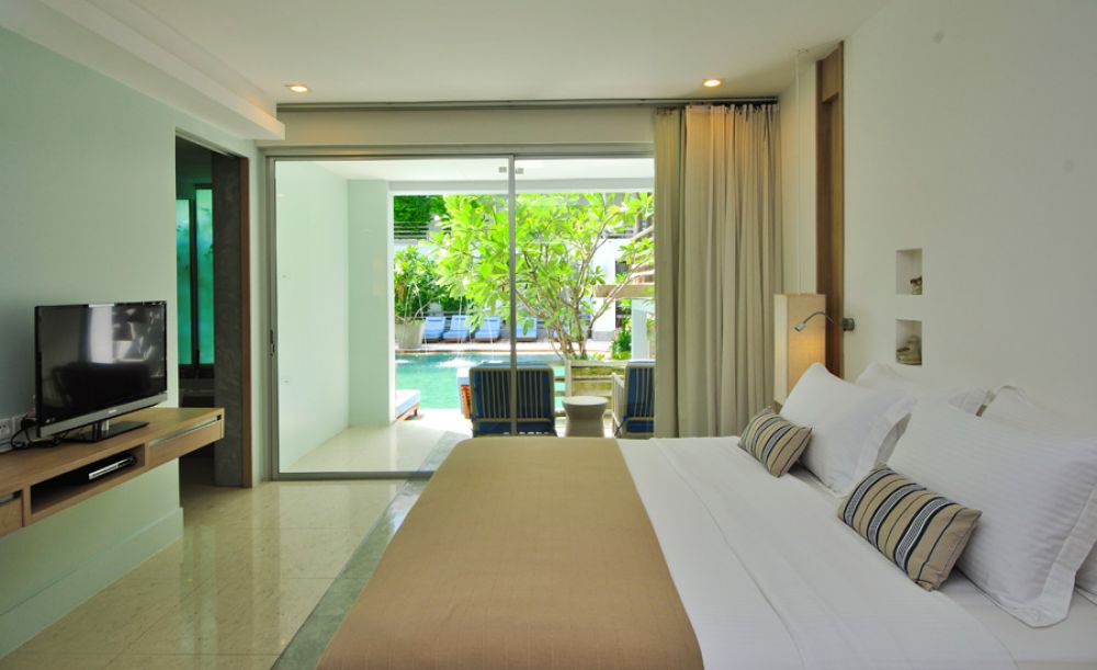 Deluxe Club Easy Pool Access, Ramada Phuket Southsea 4*