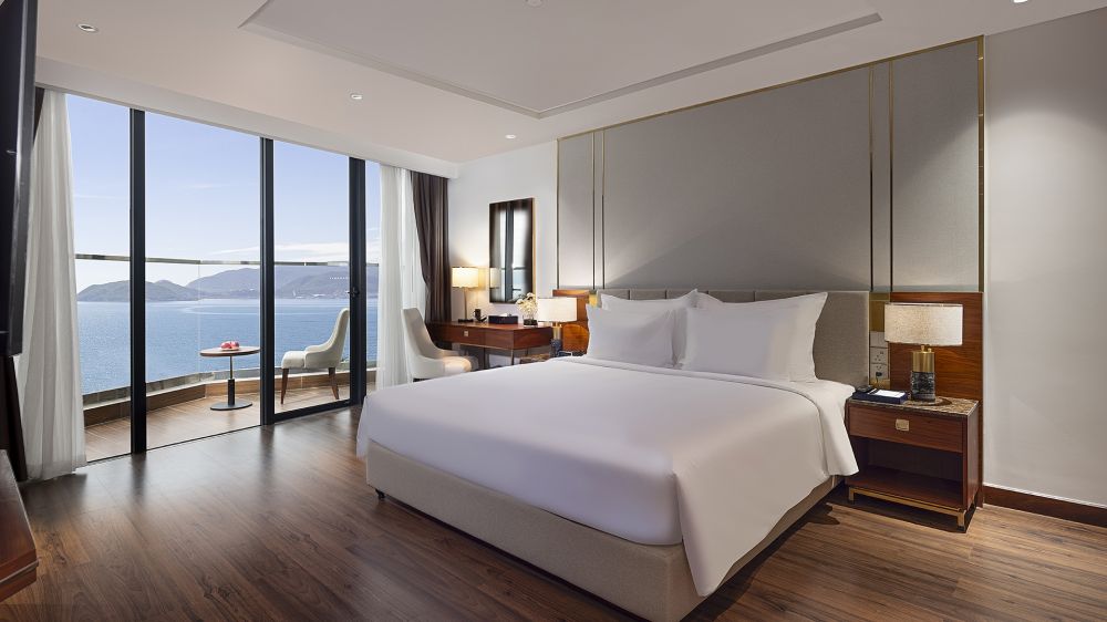 Executive Suite, Best Western Premier Marvella Nha Trang 5*