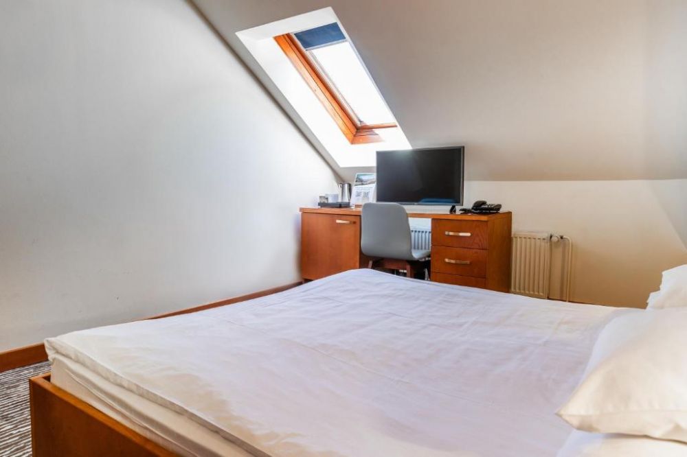 Double Attic, Hotel Kranjska Gora (ex. hotel Lek) 4*