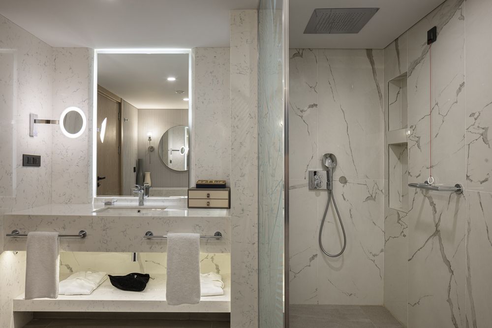Deluxe Room, Movenpick Resort AntalyaTekirova (Ex. Royal Diwa Tekirova Resort) 5*