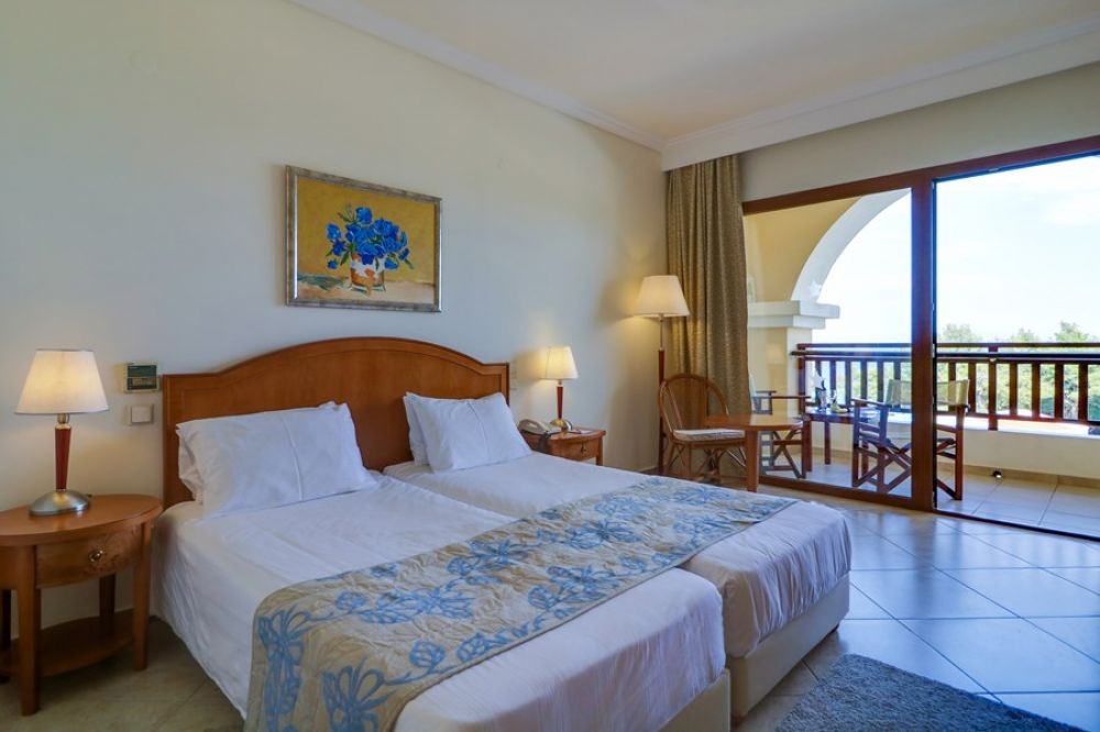 Junior Suite Pool View/Sea View, Aegean Melathron 5*