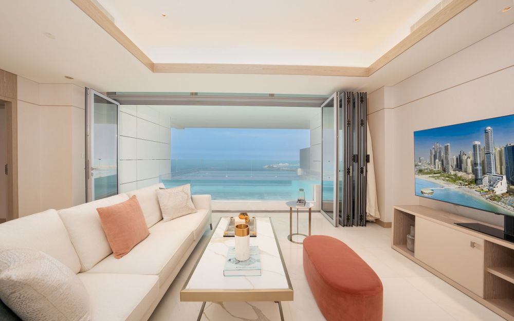 3 BED | Skyline Suite w/Pool, Five Luxe JBR 5*