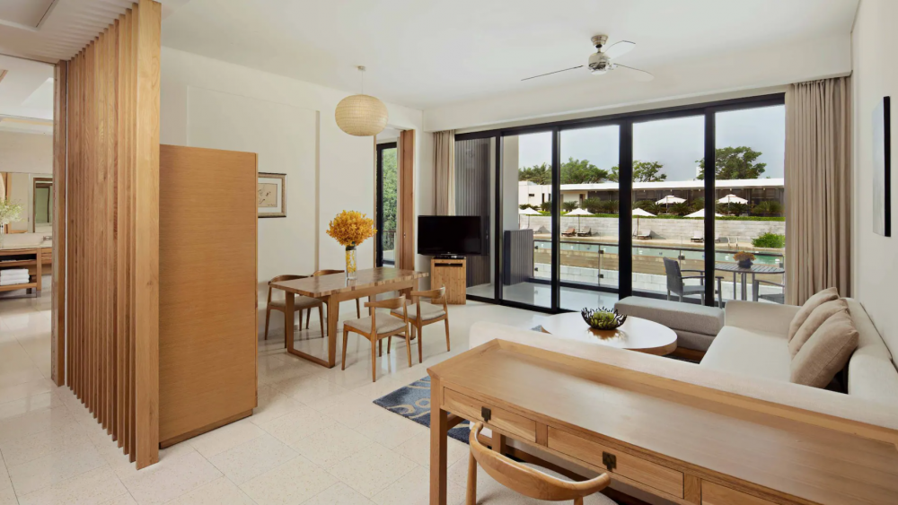 Regency Suite/ Regency Suite OV, Hyatt Regency Danang Resort & Spa 5*