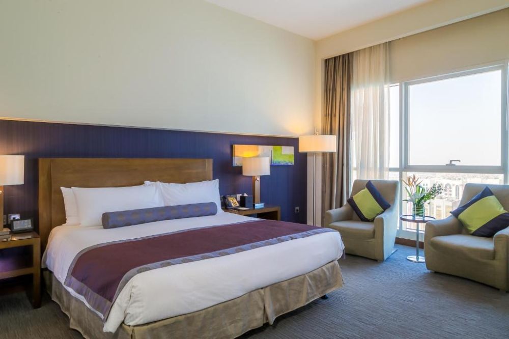 Superior Room, Grand Millennium Abu Dhabi Al Wahda 5*