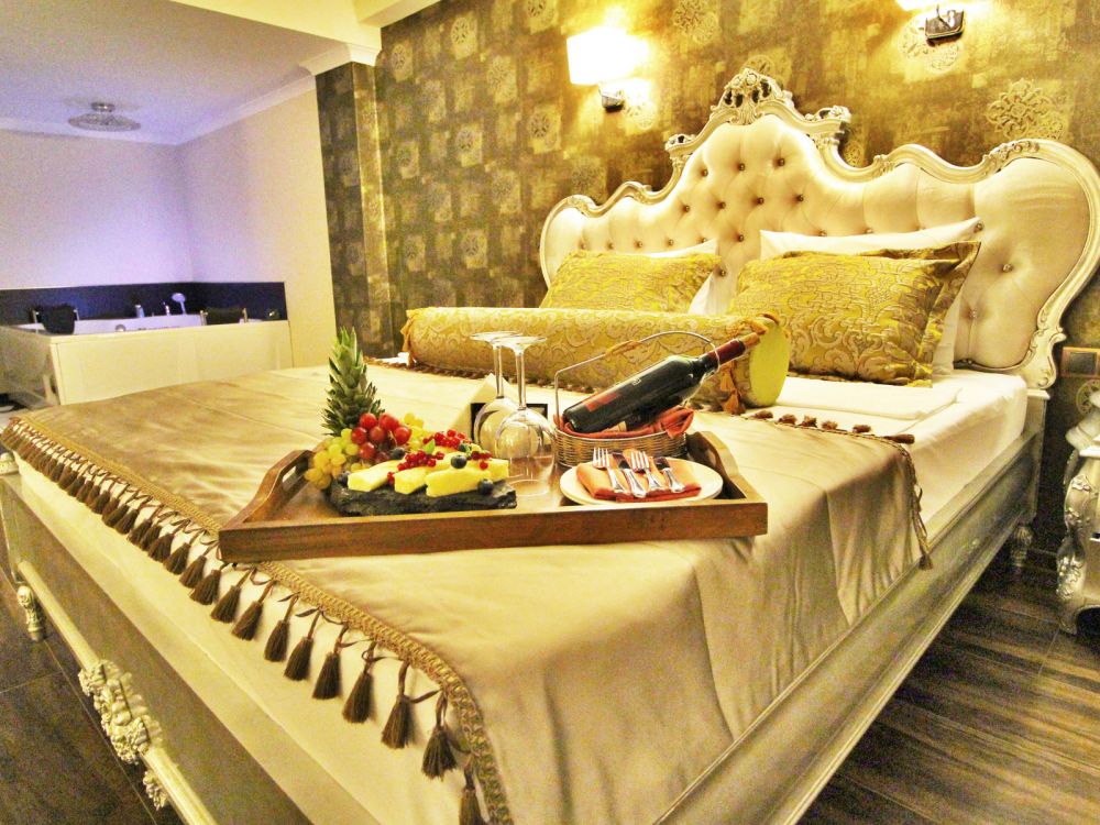 Business Suite, Azka Hotel 5*