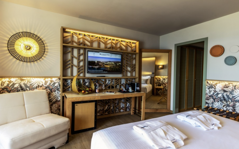 Bungalow Junior Suite - Private Pool, Wyndham Grand Crete Mirabello Bay 5*