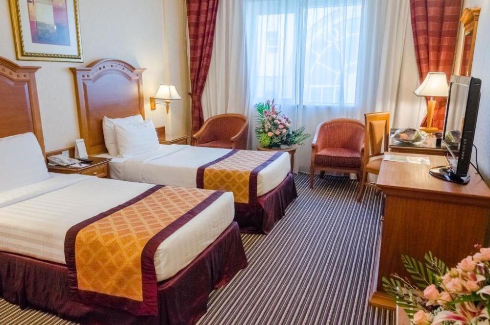 Premium Double Room, Avenue Hotel 4*