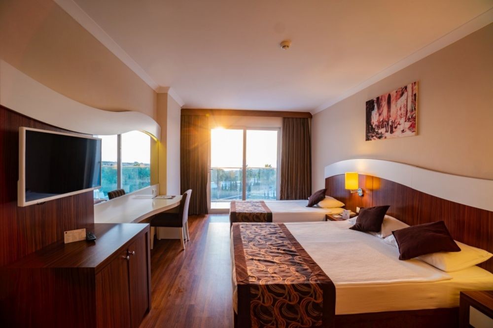 Standard Room, Club Throne Beach 5*