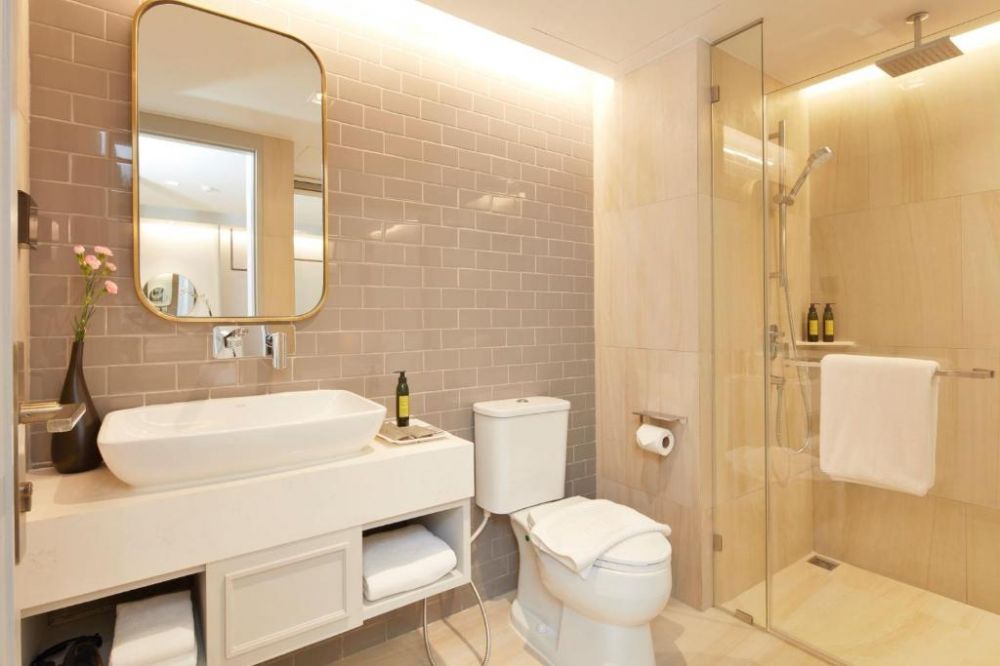 1 Bedroom Suite, The Quarter Ploenchit 4*