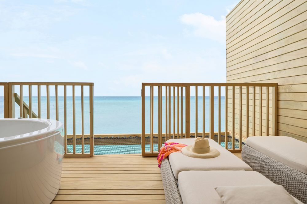 Mirage Overwater Villa with Jacuzzi, Centara Mirage Lagoon Maldives 4*