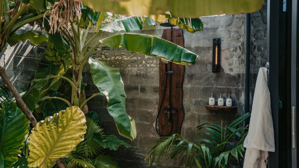 Haruge Beach Villa with Private Pool, Oaga Art Resort 5*