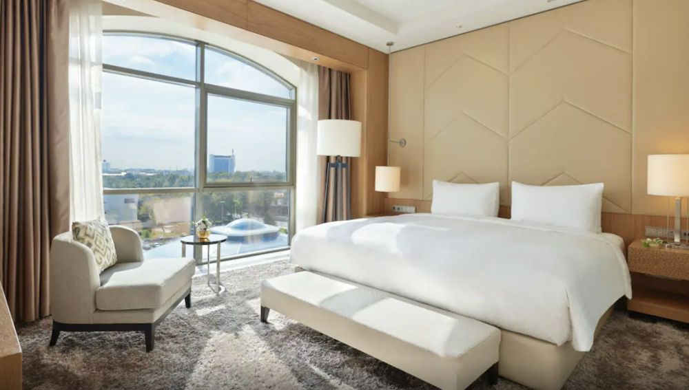 Regency Executive Suite, Hyatt Regency Tashkent 5*