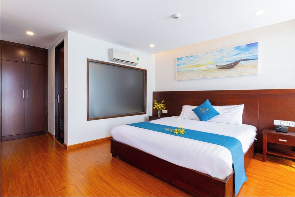 Premier, Navy Hotel Nha Trang 3*