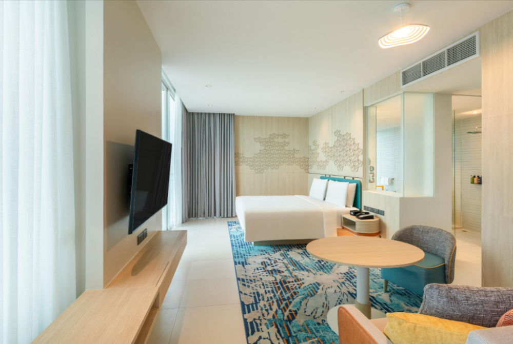 One Bedroom Suite, Holiday Inn Pattaya 5*