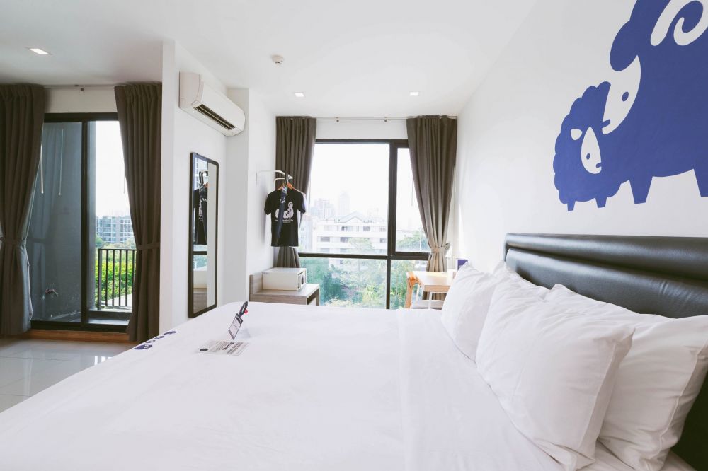 Koko Couple, Kokotel Bangkok Sukhumvit 50 4*