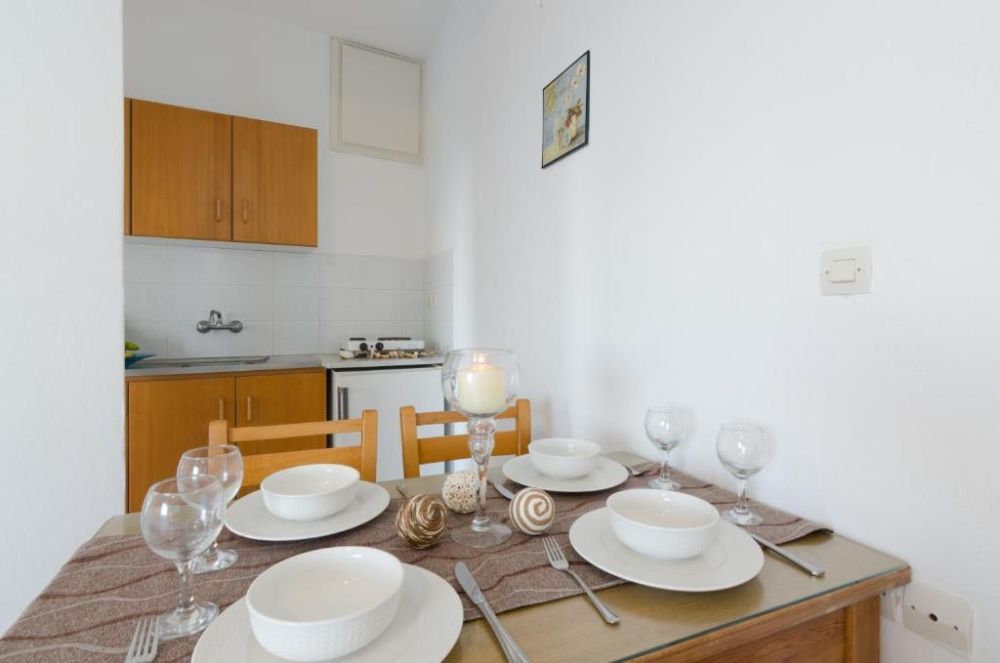 Apartment, Aglaia Apartments 3*