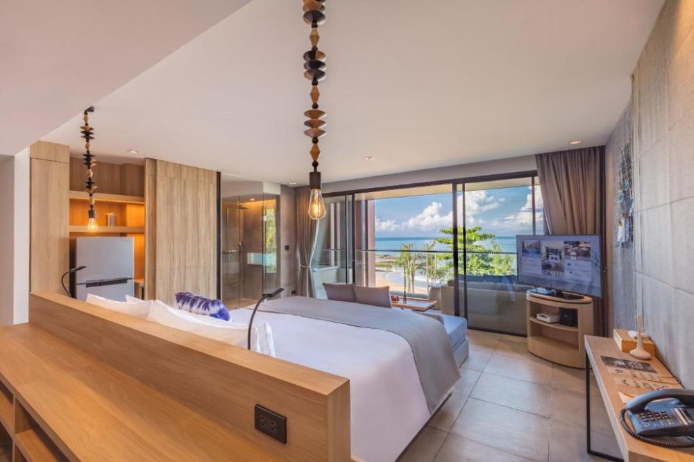 Deluxe Ocean Side/ Sea View, La Vela Khao Lak 4*