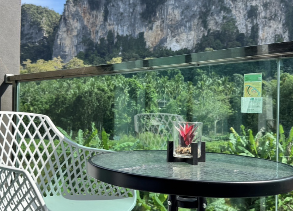 Deluxe Triple Room Cliff View, Aspira Escape Ao Nang Krabi 4*