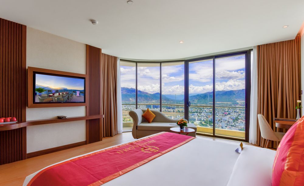 Suite, Regalia Gold Hotel Nha Trang 5*