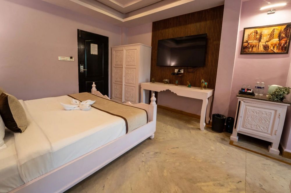 Family Room, Grandeur De Sanchi 4*