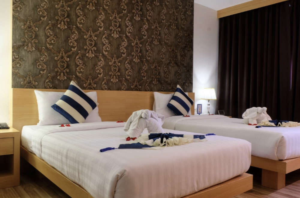 Superior, Icheck Inn Central Patong 4*