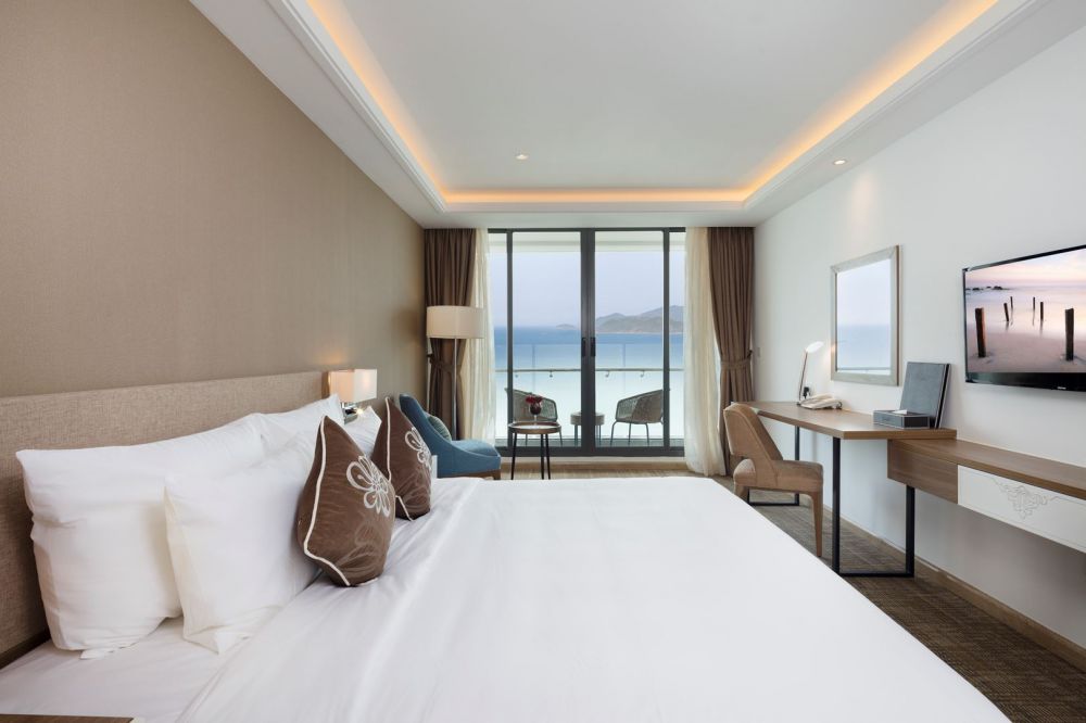 Comodo Super Grand Triple Suite, Asteria Comodo Nha Trang 5*