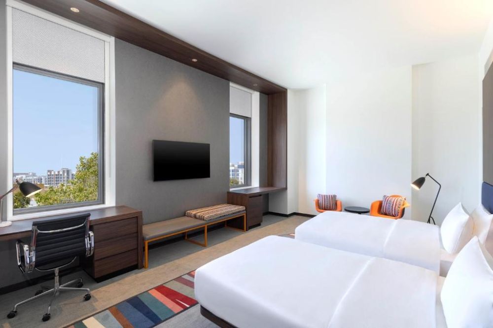 Aloft Family room, Aloft Al Mina 4*