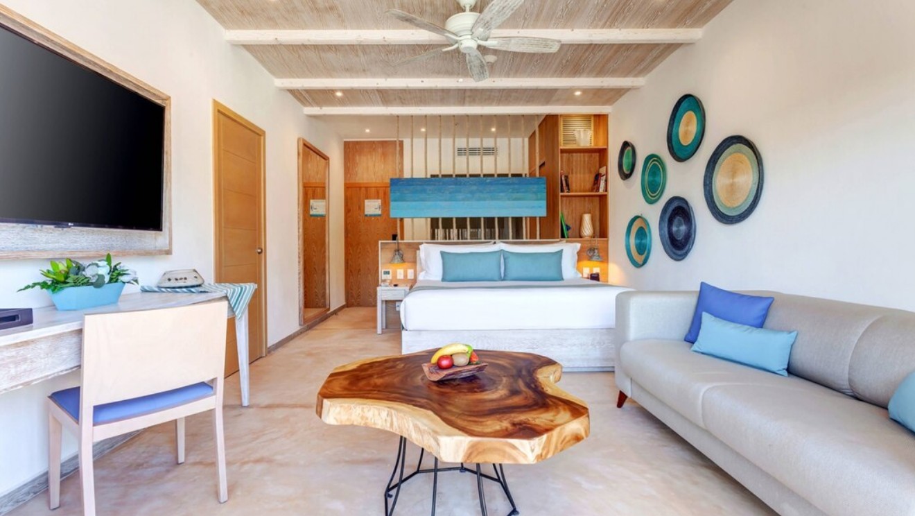 Deluxe Junior Suite, Mystique Holbox by Royalton 5*