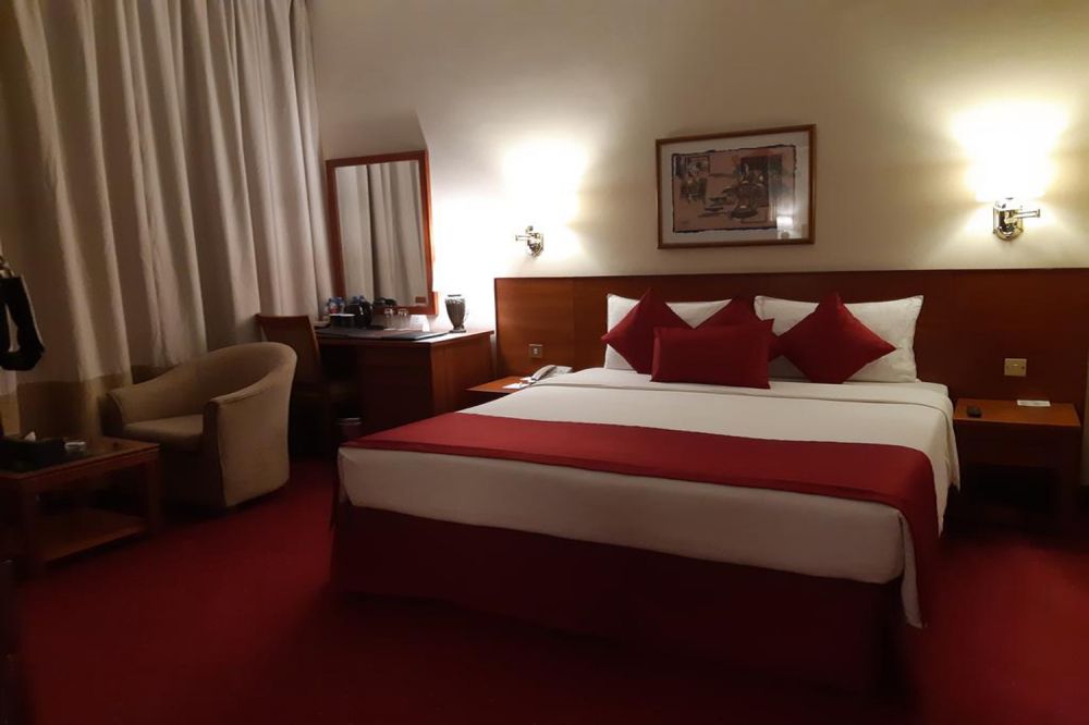 Standard, Lotus Grand Hotel 4*