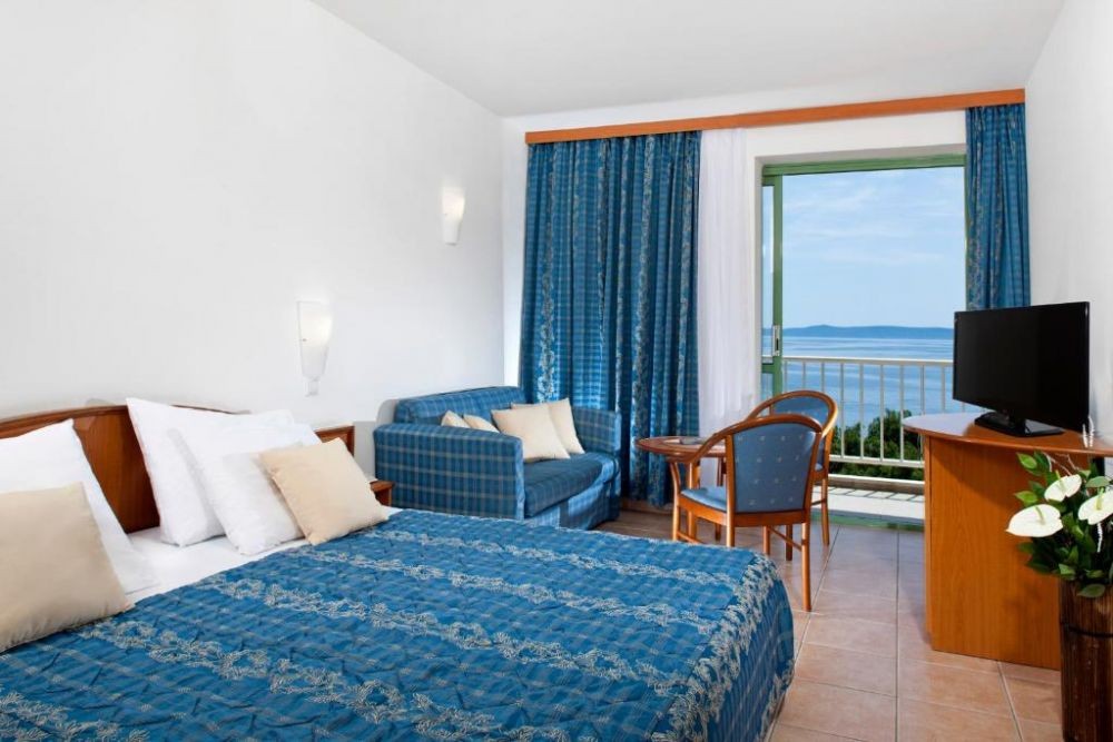 Superior Room/ Sea Side, Bluesun Hotel Marina 3*