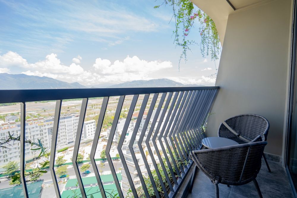 Signature Tropical, The Signature Hotel Nha Trang 5*