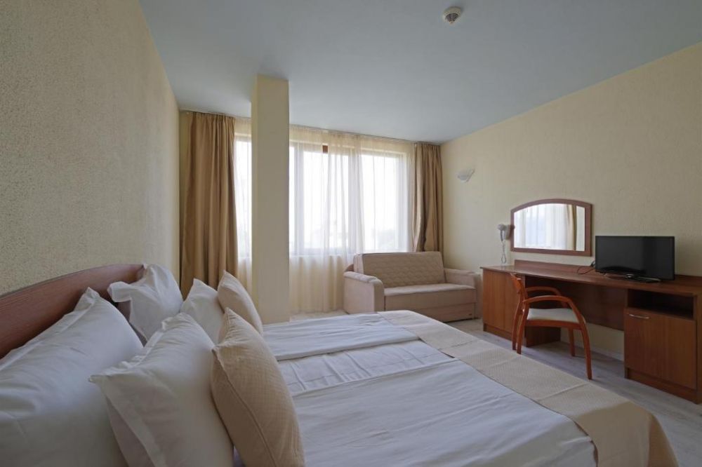 Double room, Perla Plaza 3*