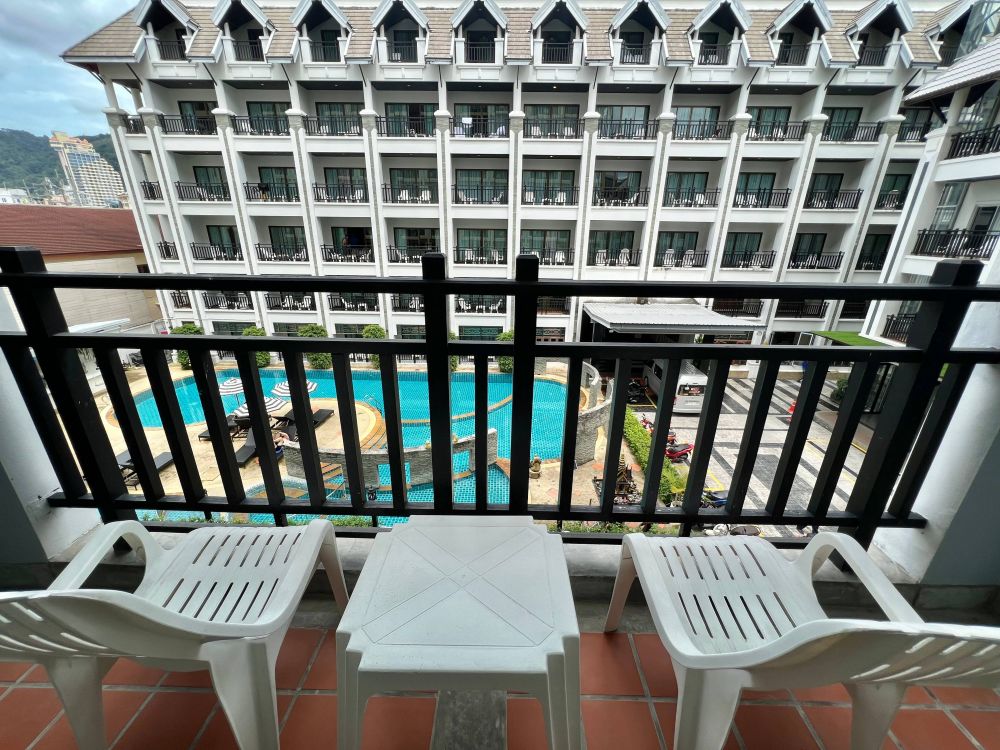 Suite Newly Renovate, Amata Patong 4*