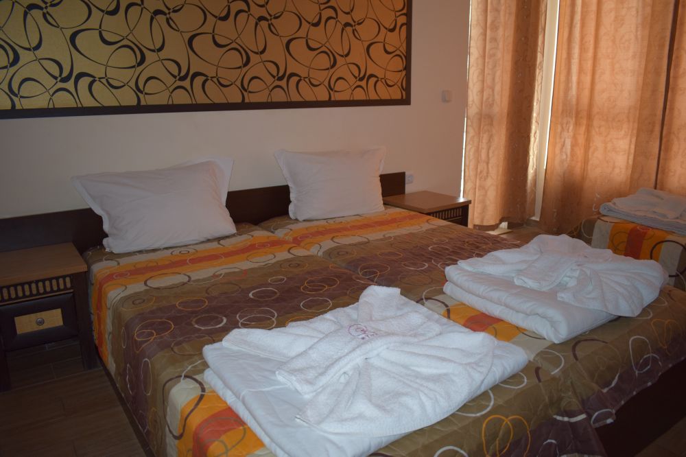 FAMILY APARTMENT 2 PAX, Ryor Hotel 3*