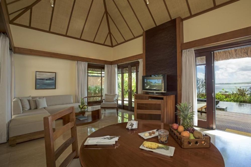 Beachfront Suite Pool Villa Bedroom, Shanti Maurice Resort & Spa 5*