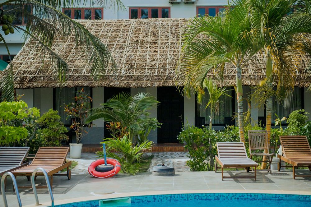 Bungalow, Sun & Sand Beach Resort 3*