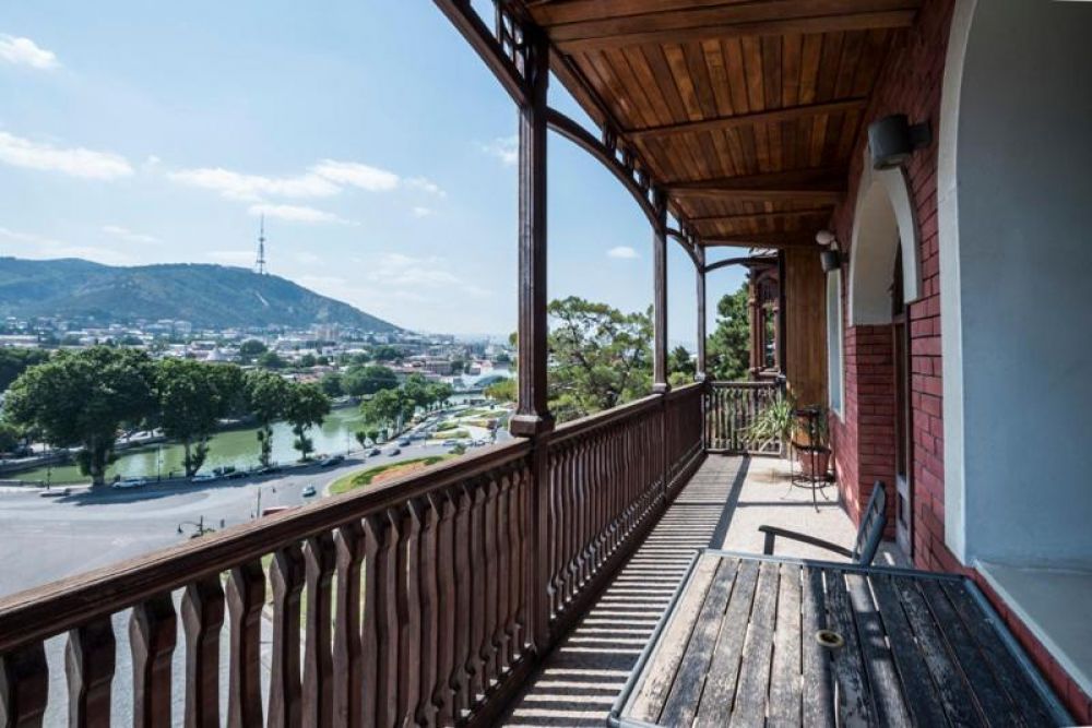 Standard king with city view, Kopala Hotel 4*