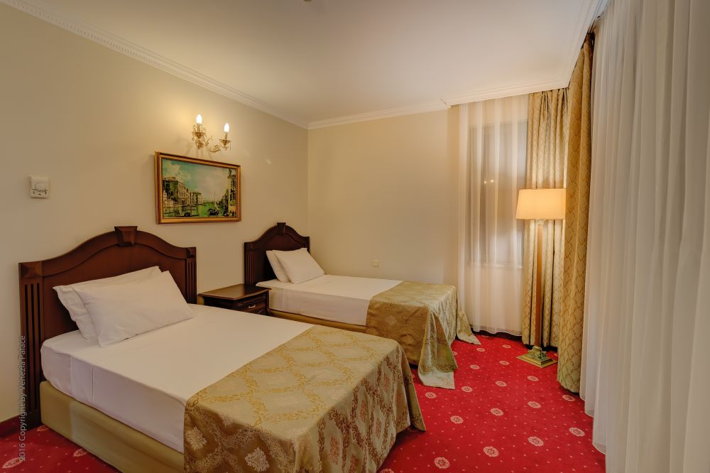 Family Rooms, Venezia Palace 5*