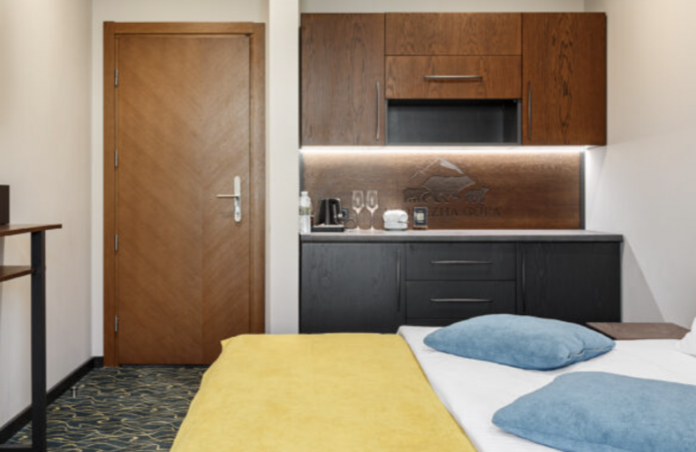 Полулюкс семейный (корпус Панорама), Vedmezha Gora Family Resort & SPA 4*