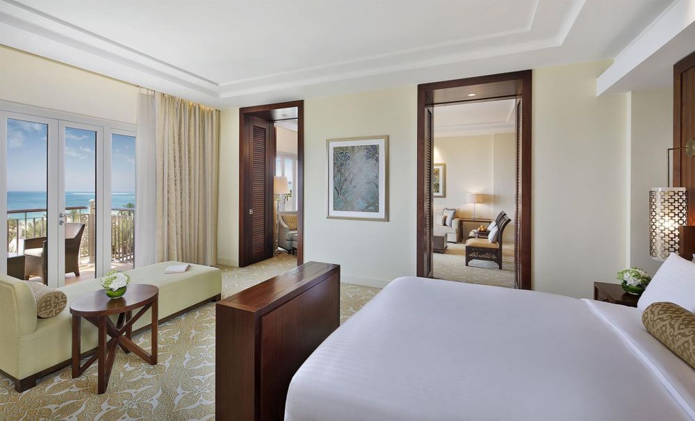 One Bedroom Club Suite, The Ritz-Carlton, Dubai JBR 5*