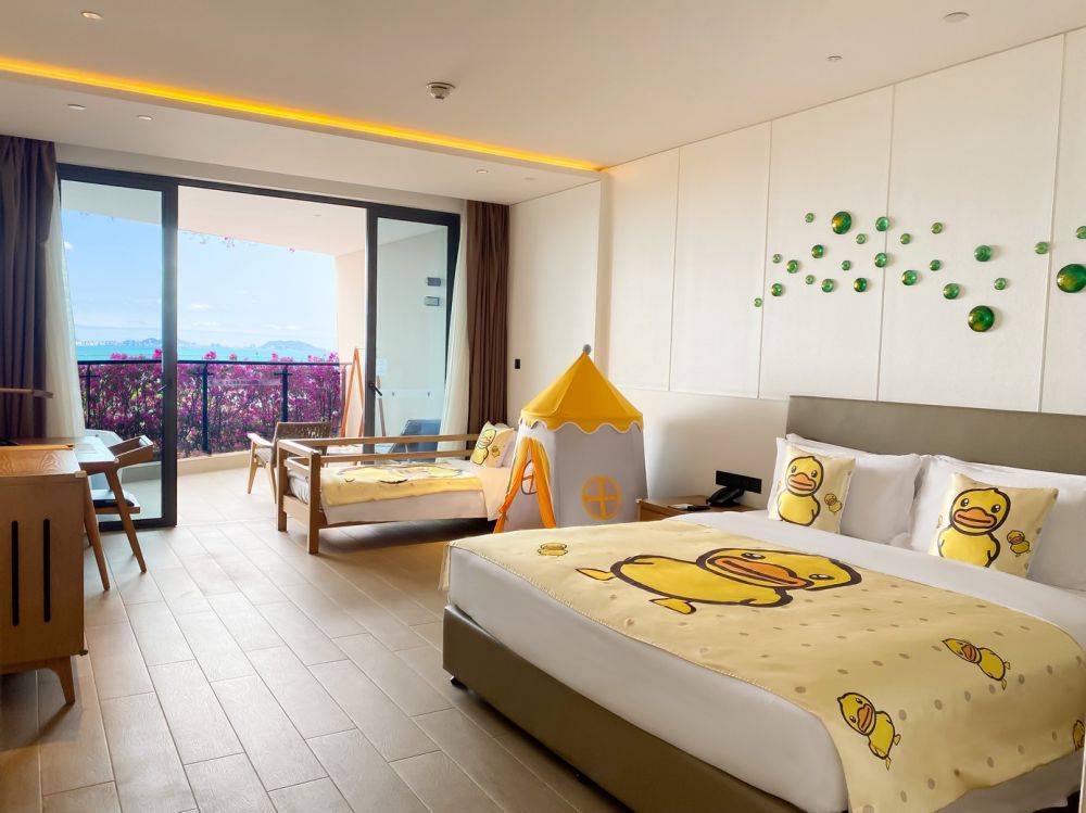 3-4 Person Panoramic Family Ocean View Room, Sanya Conifer Resort 5*