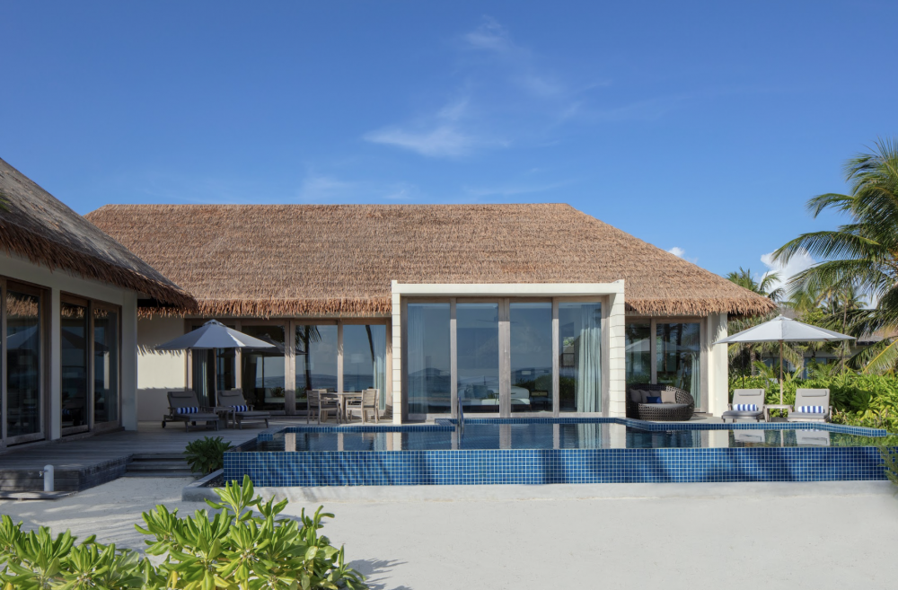 Beach Villa - 3 Bedrooms, Pool & Sunset View, Radisson Blu Maldives 5*