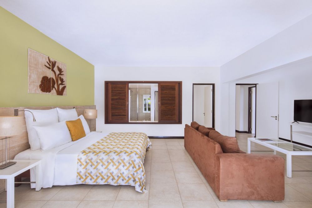 2-Bedroom Family Apartment, Victoria Beachcomber Resort & SPA 4*