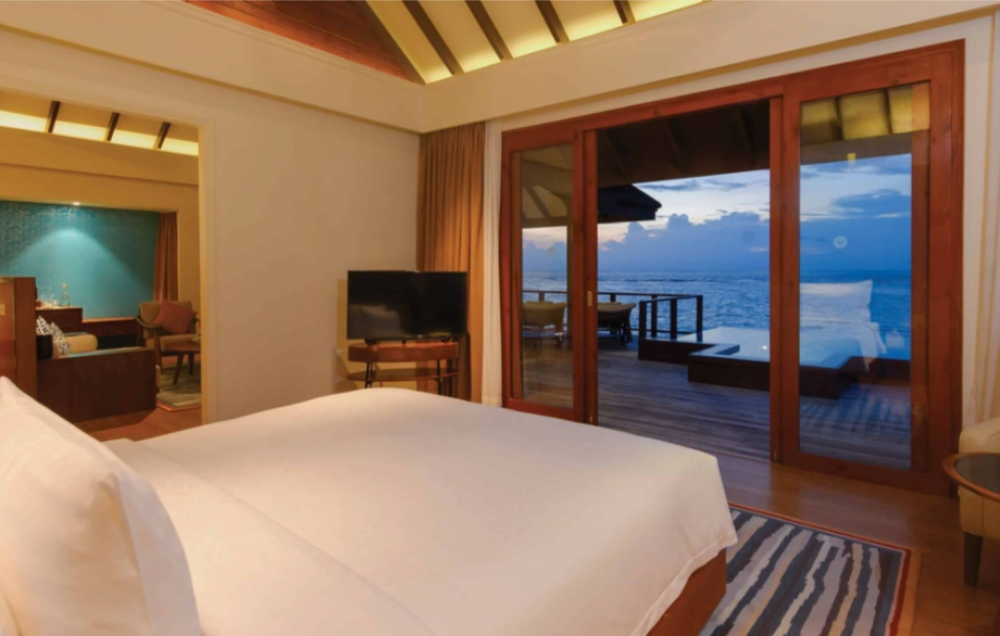 Water Suite, VARU by Atmosphere 5*