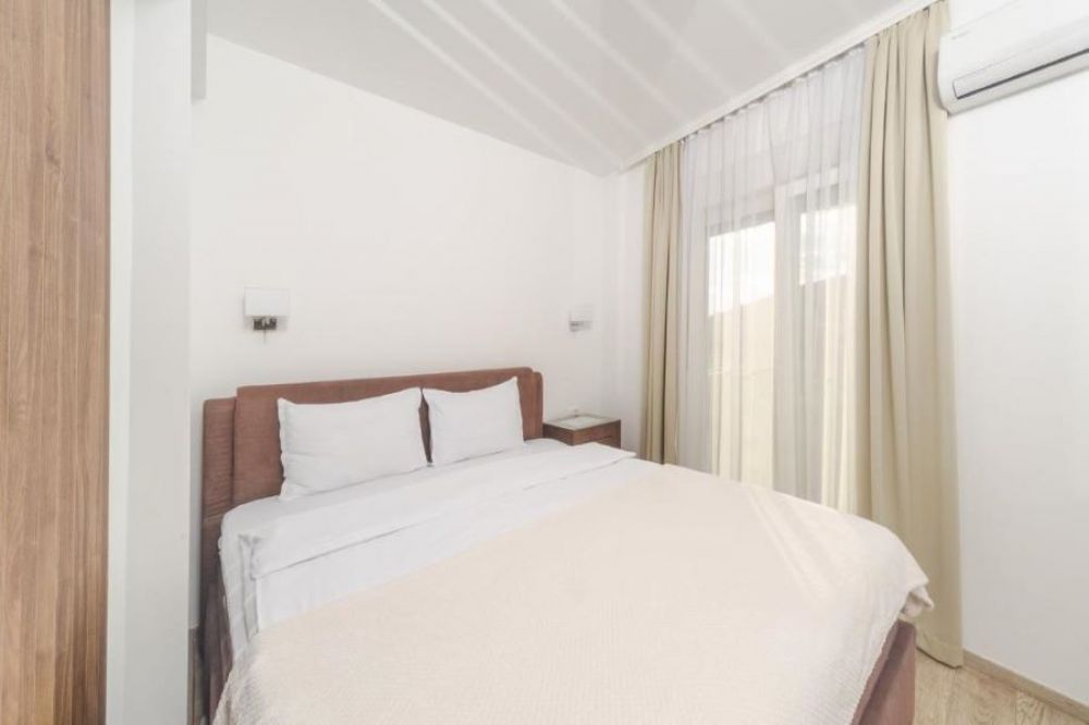 Family Suite, Budva 219 Apartments 4*