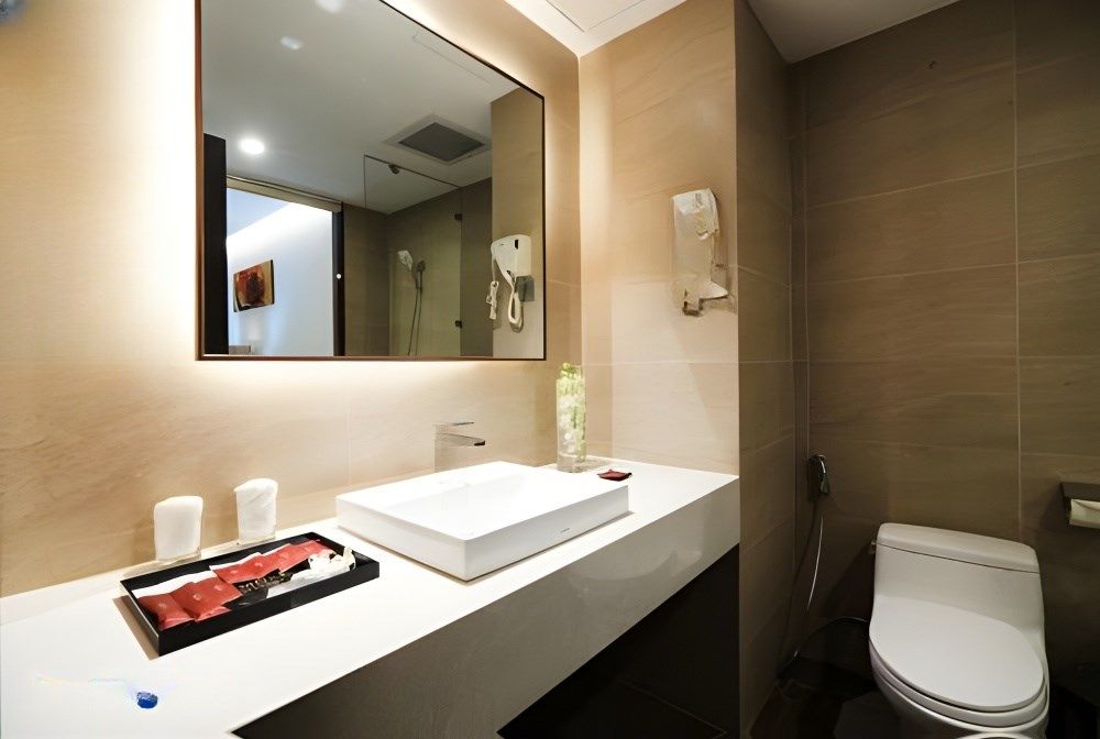 Premier SV with balcony, LeMore Hotel Nha Trang 4*
