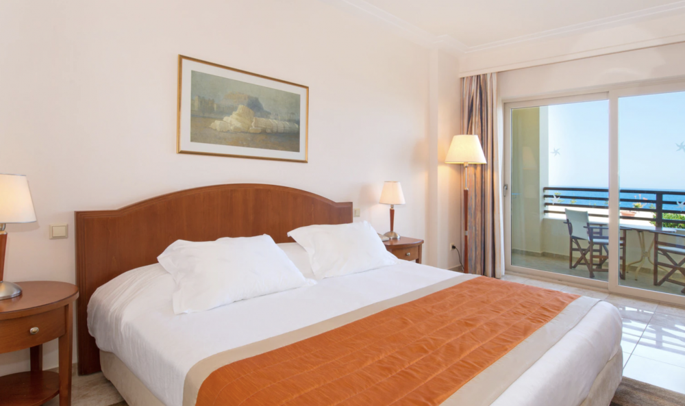 DELUXE SEA-VIEW SUITE, Iberostar Selection Creta Marine 4*