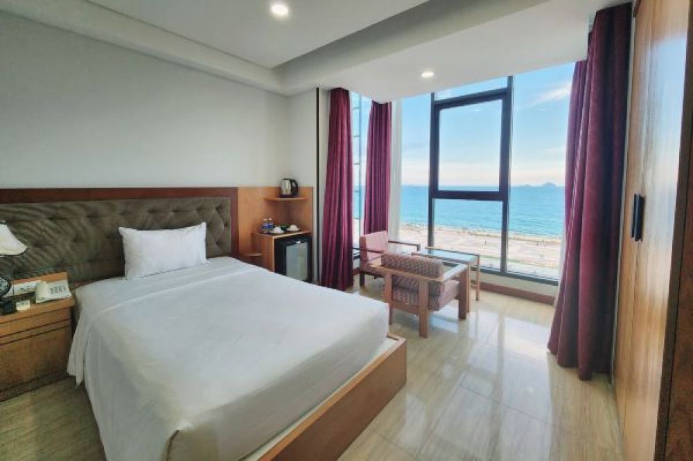 Premier Double or Twin Ocean View, Happy Light 3*
