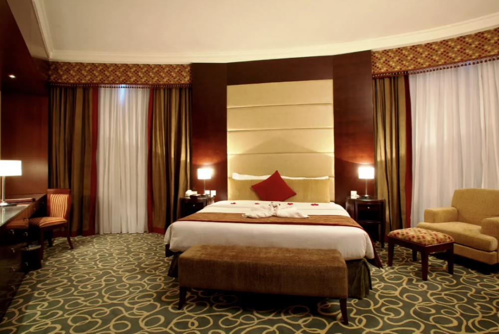 Junior Suite / 1 bedroom unit w/ kitchenette, Concorde Hotel Fujairah 5*