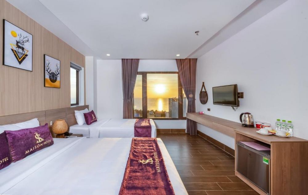 Deluxe Triple Ocean View, Maison Hotel Phu Quoc 3*